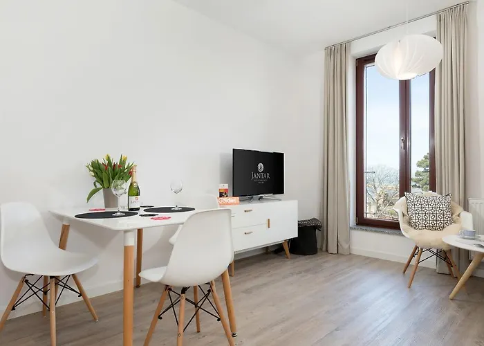 Jantar Design Latarnia Morska Kołobrzeg